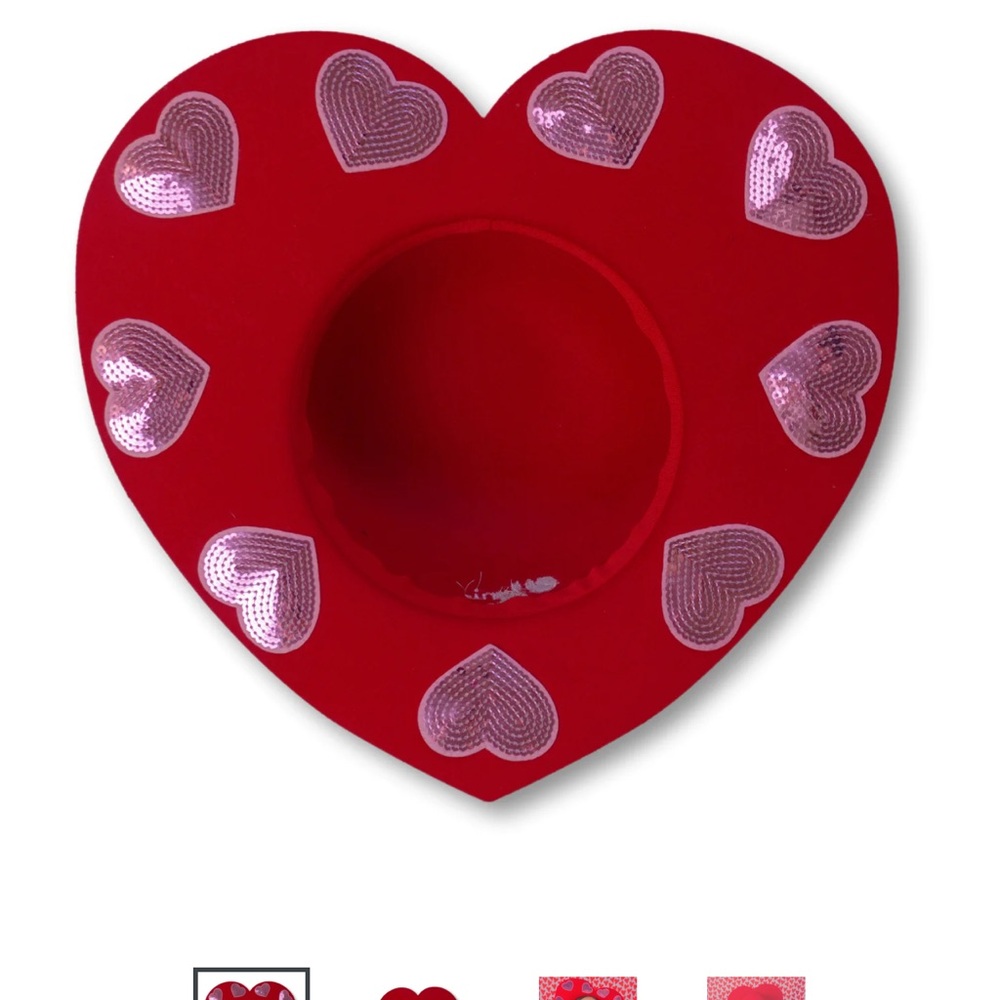 Elleni the label disco hearts hat gently worn